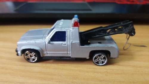 Custom Made: Tow Truck (Emergency Service)