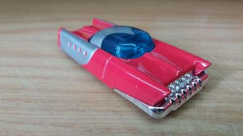 Hotwheels: Mattel Dream Mobile Red