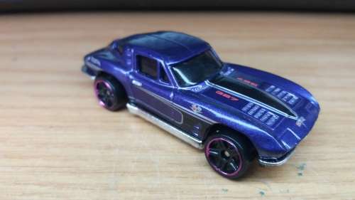 Hotwheels: 1979 Corvette Stingray