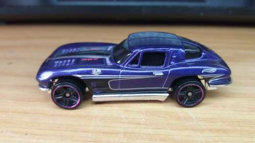 Hotwheels: 1979 Corvette Stingray