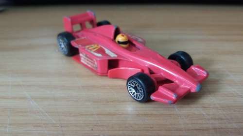 Hotwheels: Mcdonald F1 Race Car C-ZI Model 2003
