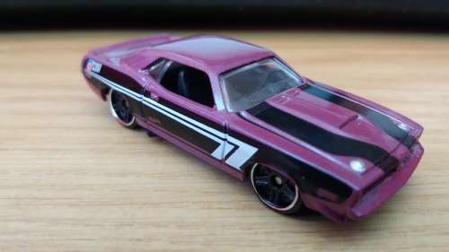 Hotwheels: `70 Plymouth Aar Cuda (2015 HW Workshop: Night Burnerz)