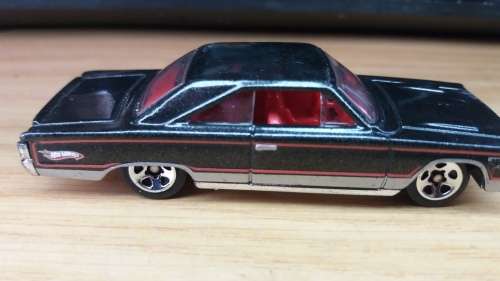 Hotwheels: `67 Plymouth GTX (2010 Mopar Mania)