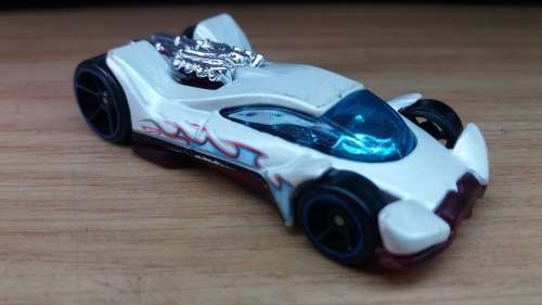 Hotwheels: Vulture (2010 Criss Cross Crash)