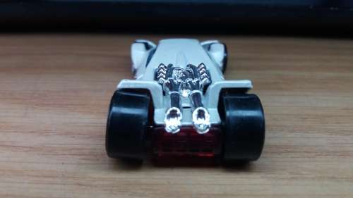 Hotwheels: Vulture (2010 Criss Cross Crash)