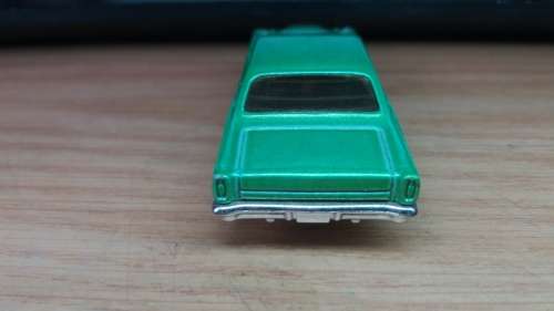 Hotwheels:  `66 Ford Fairlane GT (2012 Muscle Mania - Ford 2/10)