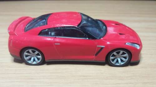 Realtoy: Nissan GTR (Red)