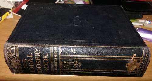 Vintage (1951) The Ideal Cookery Book - A.M Fairclough **A kitchen Treasure - 3157 Recipes**
