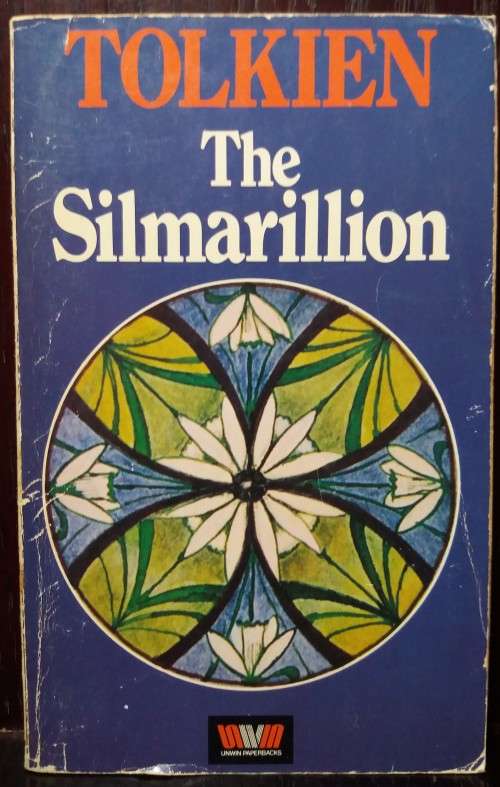 Books: The Silmarillion - J.R.R Tolkien (Edited by Christopher Tolkien)