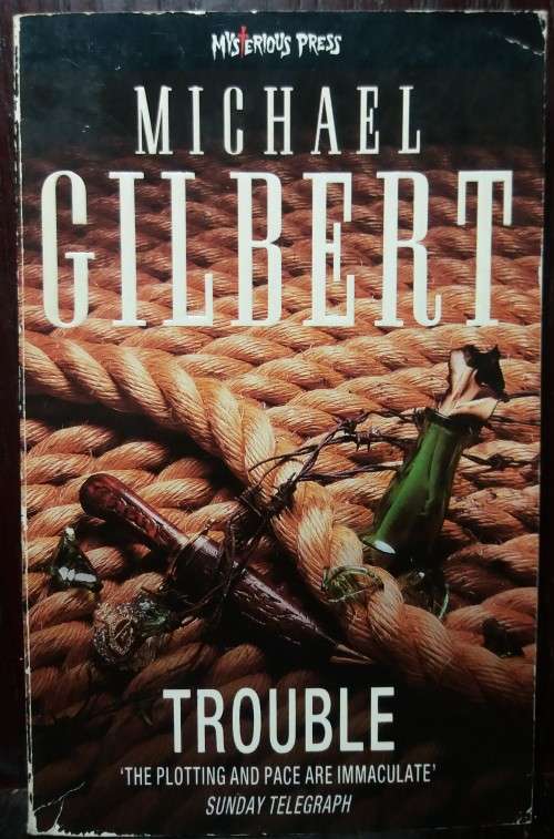 Trouble - Micheal Gilbert (Small Paperback)