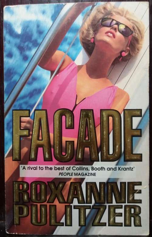 Facade - Roxanne Pulitze