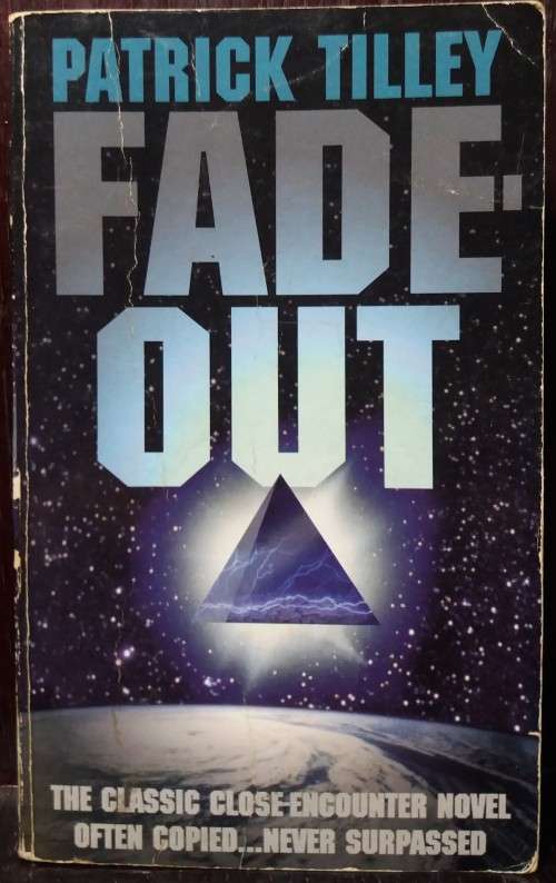 Books: Fade Out - Patrick Tilley (Orbit, 1999)