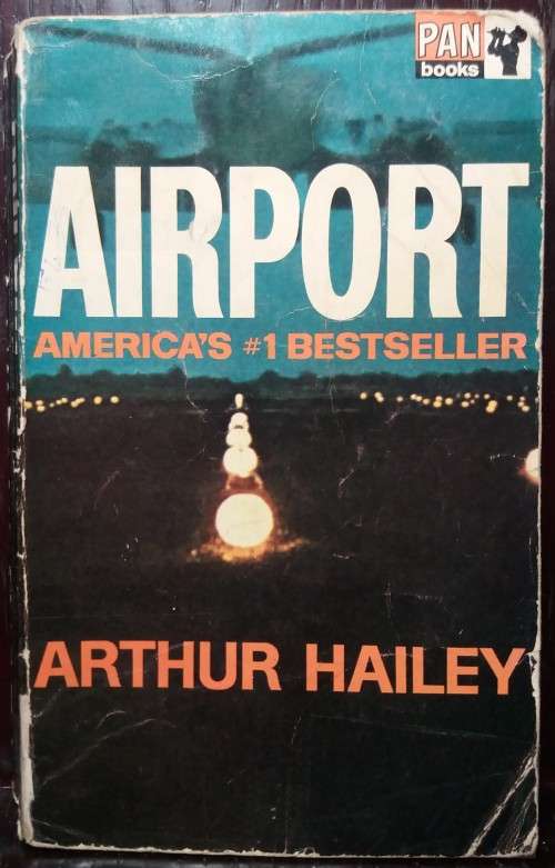 Airport - Arthur Hailey