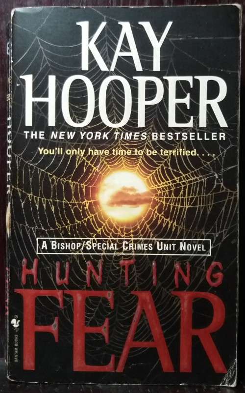 Hunting Fear - Kay Hooper