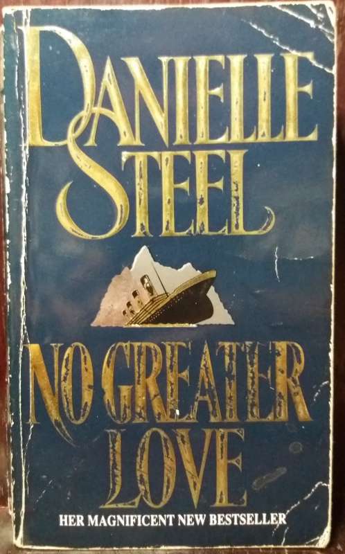 No Greater Love - Danielle Steel