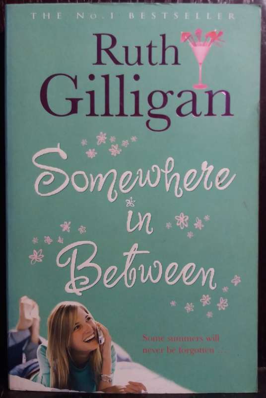 Somewhere in Between - Ruth Gilligan (Large Paperback)