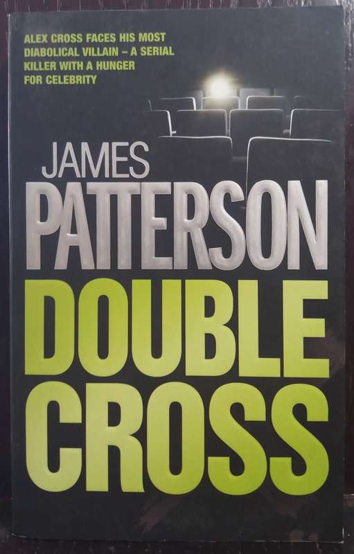 Double Cross - James Patterson (Small Paperback)