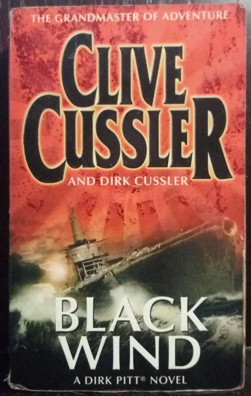 Black Wind - Clive Cussler (Small Paperback)