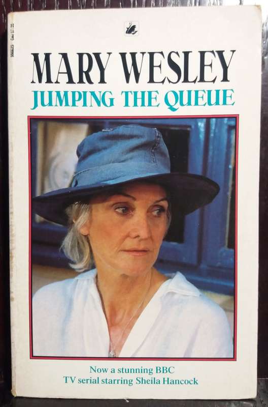 Jumping the Queue - Mary Wesley (Paperback)