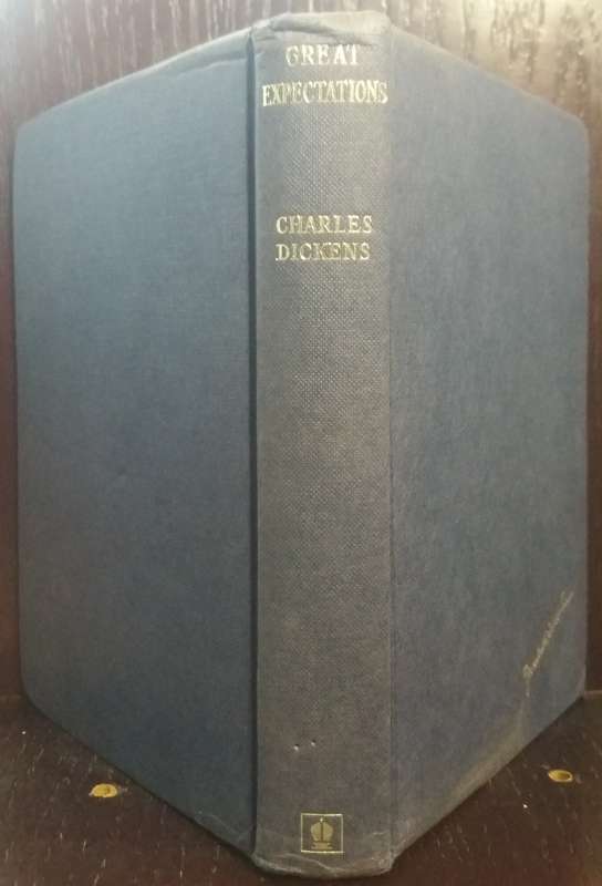Great Expectations - Charles Dickens