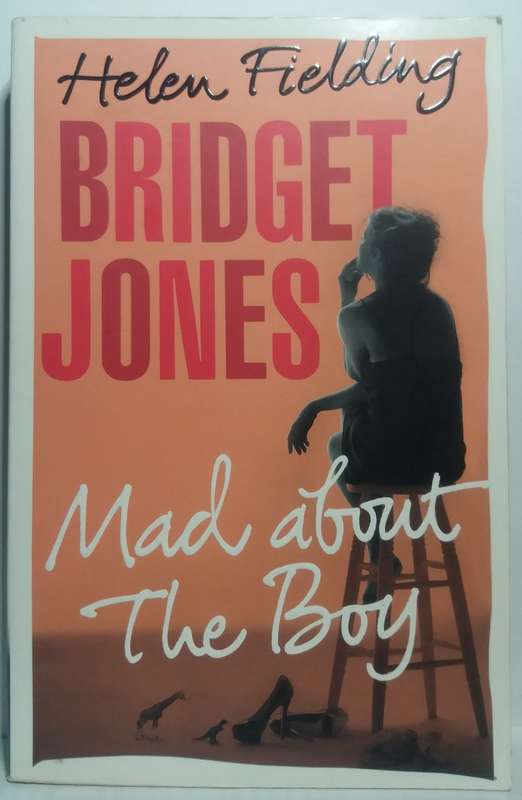 Bridget Jones: Mad about the boy - Helen Fielding (Large Paperback)