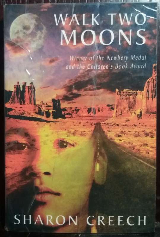 Walk Two Moons - Sharon Creech (Medium Paperback)