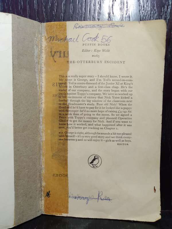 The Otterbury Incident - C. Day Lewis (1961 Puffin) (Small Paperback)