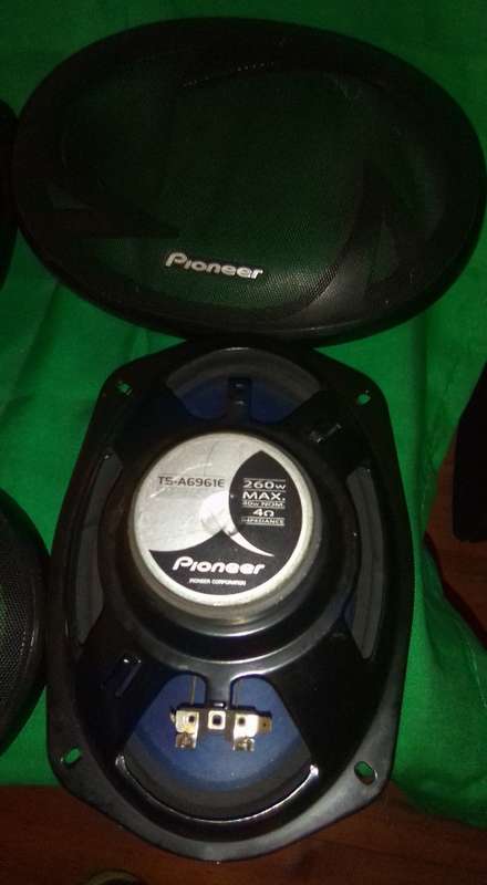 **OLD SKOOL** PIONEER 6x9 3 WAY COAXIAL CAR SPEAKER PAIR + GRILLES ~ (TS-A6961E/R ~260w@40w RMS)