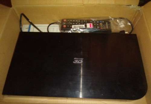 Samsung Smart 3D Blu-Ray Player (BD-H5500)