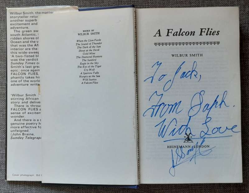 A Falcon flies - Wilbur Smith