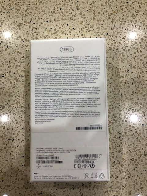 Black IPhone 7 128gb Bundle