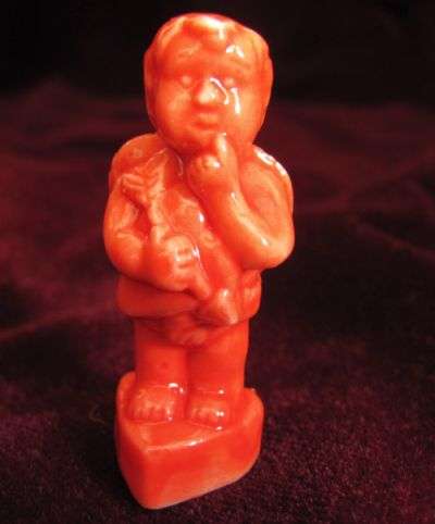 ***CALENDER SERIES***!!! BEAUTIFUL WADE WHIMSIE LOVE CHERUB FOR FEBUARY