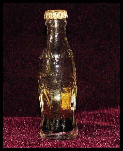 ***COLLECTABLE!!!*** CUTE LITTLE COCA-COLA GLASS BOTTLE FROM AROUND THE 50'S OR 60'S