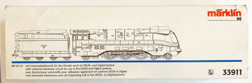 MARKLIN BR 03.10 STREAMLINED LOCO (HO)