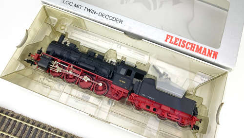 FLEISCHMANN 6 4154 TENDER LOCO (DCC) HO