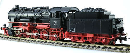 Roco 43204 German Steam Loco BR58 Museum Edition