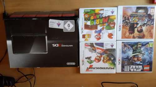 Nintendo 3DS Bundle -4 games-