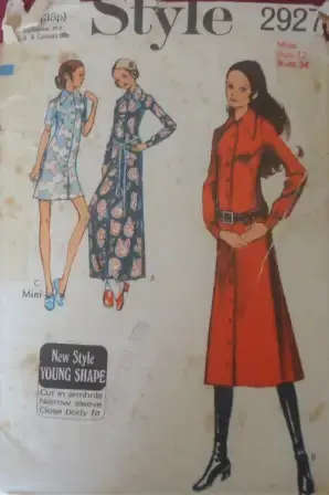 VINTAGE STYLE 2927 DRESS WITH COLLAR SIZE 12 BUST 34` - COMPLETE