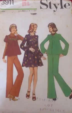 STYLE 3911 DRESS OR SMOCK & PANTS SIZE 12 BUST 34` COMPLETE-UNCUT-F/FOLDED