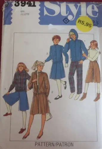 STYLE 3941 GIRL`S LINED JACKET-SKIRT-CULOTTES-PANTS SIZE 7 YEAR COMPLETE-UNCUT-F/FOLDED