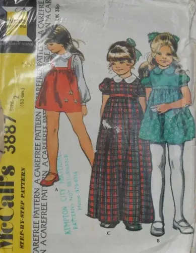 VINTAGE McCALLS 3887 GIRLS DRESS SIZE 2 YEARS - COMPLETE - ZIPLOC BAG
