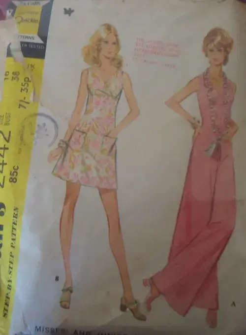McCALL`S PATTERN 2442 DRESS & JUMPSUIT SIZE 16 BUST 38` COMPLETE IN A ZIPLOC BAG