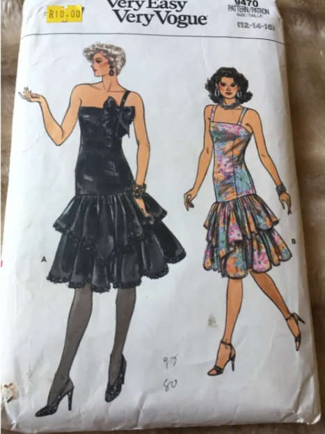 PATTERN VOGUE 9470 - SPECIAL OCCASSION DRESS (SIZE 12-14-16) PATTERN VOGUE 9470 - SPECIAL OCCASSION