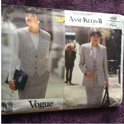 PATTERN VOGUE 2529 (ANNE KLEIN II)(COMPLETE, HARDLY CUT) - JACKET, VEST, SKIRT (SIZE 12-14-16)