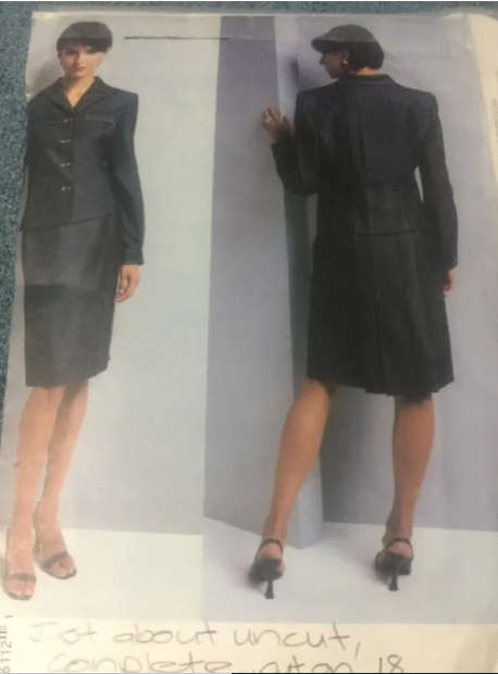 PATTERN VOGUE 2723 (OSCAR DE LA RENTA)(JUST ABOUT UNCUT, CUT ON 18) - SHIRT-JACKET,SKIRT (14-16-18)
