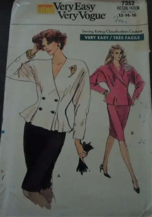 VOGUE VERY EASY PATTERNS - 7352 JACKET/SKIRT SIZES 12- 14 - 16 - COMPLETE