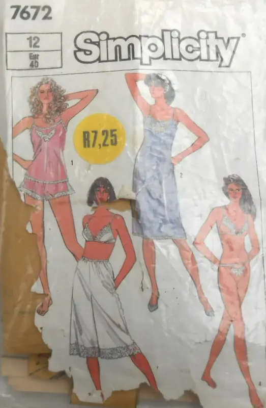 *VERY RARE FIND*  SIMPLICITY 7672 LINGERIE-SLIP-CAMISOLE-BRA-PANTIES-BIKINI SIZE 12-SEE LISTING-ZIPL