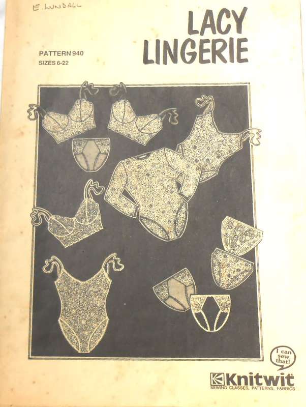KNITWIT LACY LINGERIE PATTERN 940 SIZES LADIES 6 - 22