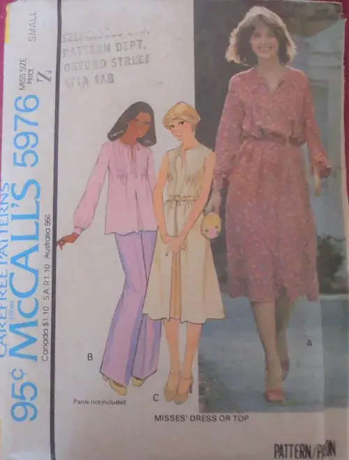 McCALLS 5976 DRESS OR TOP  SIZE SMALL  8 - 10  COMPLETE McCALLS 5976 DRESS OR TOP  SIZE SMALL  8 - 1