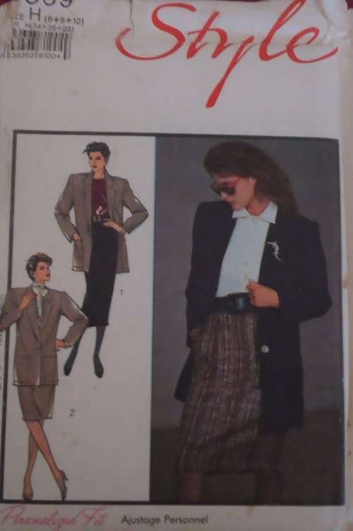 STYLE PATTERNS 4569  UNLINED JACKET & SKIRT  SIZE H  6 + 8 + 10  COMPLETE STYLE PATTE SEWING PATTERN